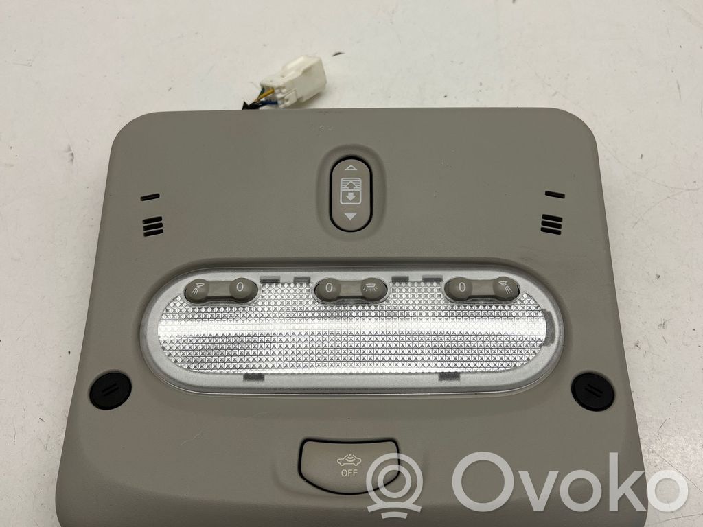 Nissan Qashqai Priekinių vietų apšvietimo žibintas 