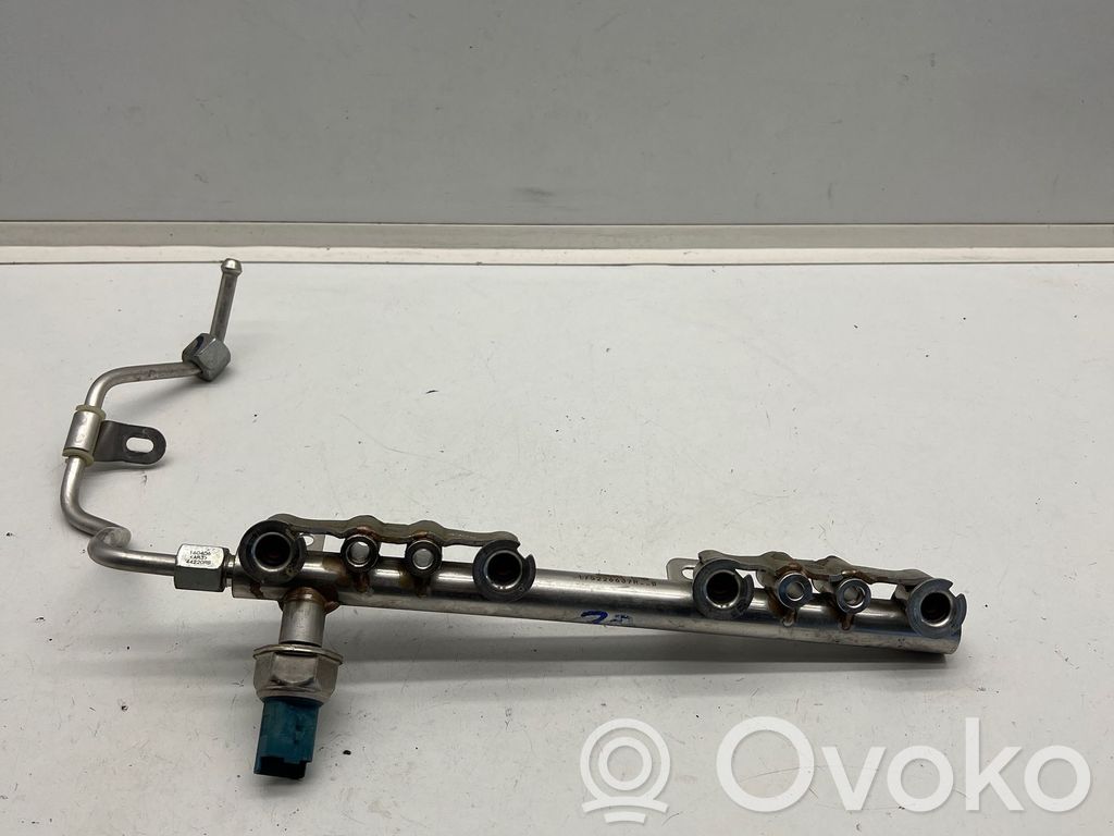 Nissan Qashqai Fuel main line pipe 