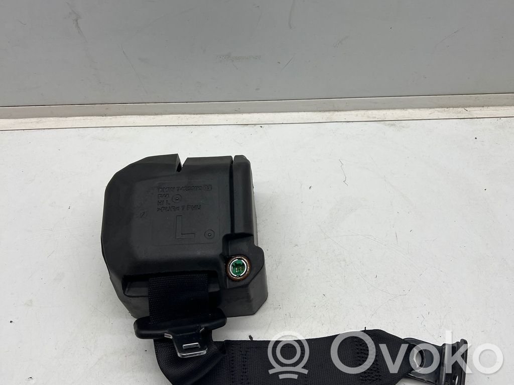 BMW X1 F48 F49 Takaistuimen turvavyö 