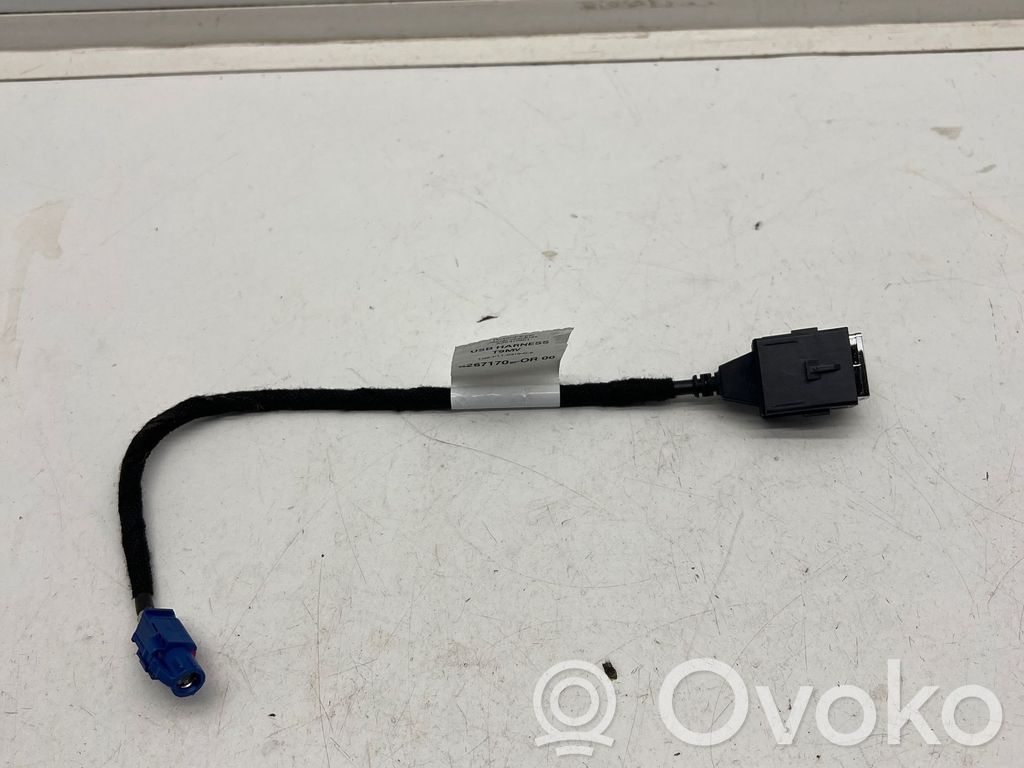 Peugeot 308 Enchufe conector USB 