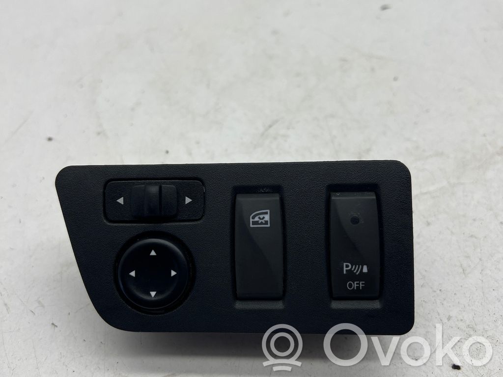 Wing mirror switch   255704283R