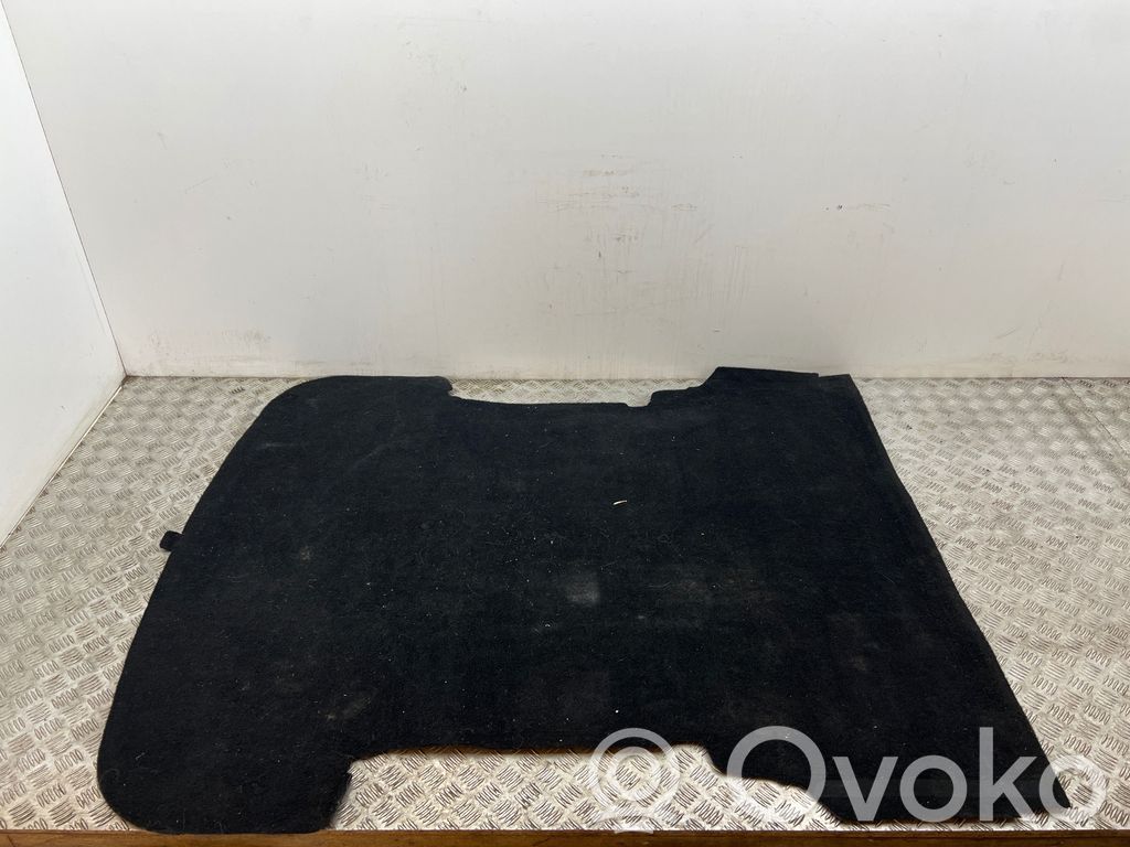 Volkswagen Golf VII Trunk/boot mat liner 