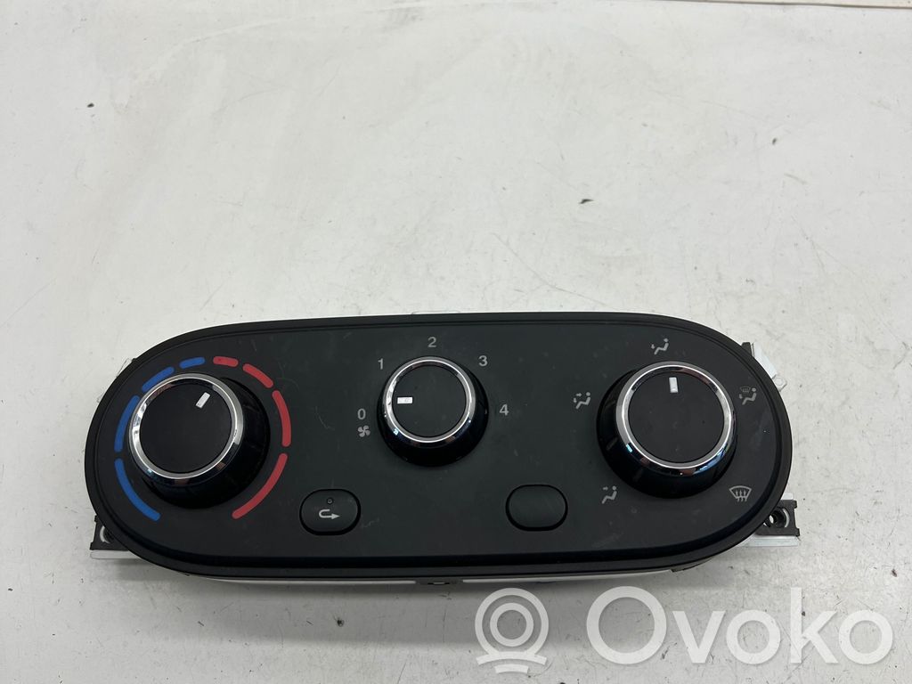 Iveco Daily 6th gen Climate control unit 
