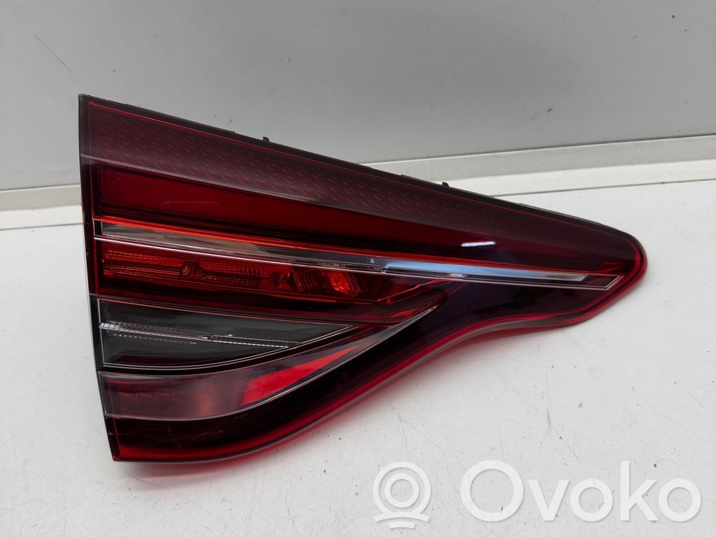 Renault Clio V Tailgate rear/tail lights 