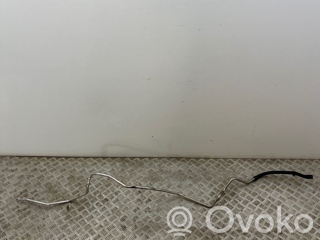 Porsche 911 997 Engine coolant pipe/hose 