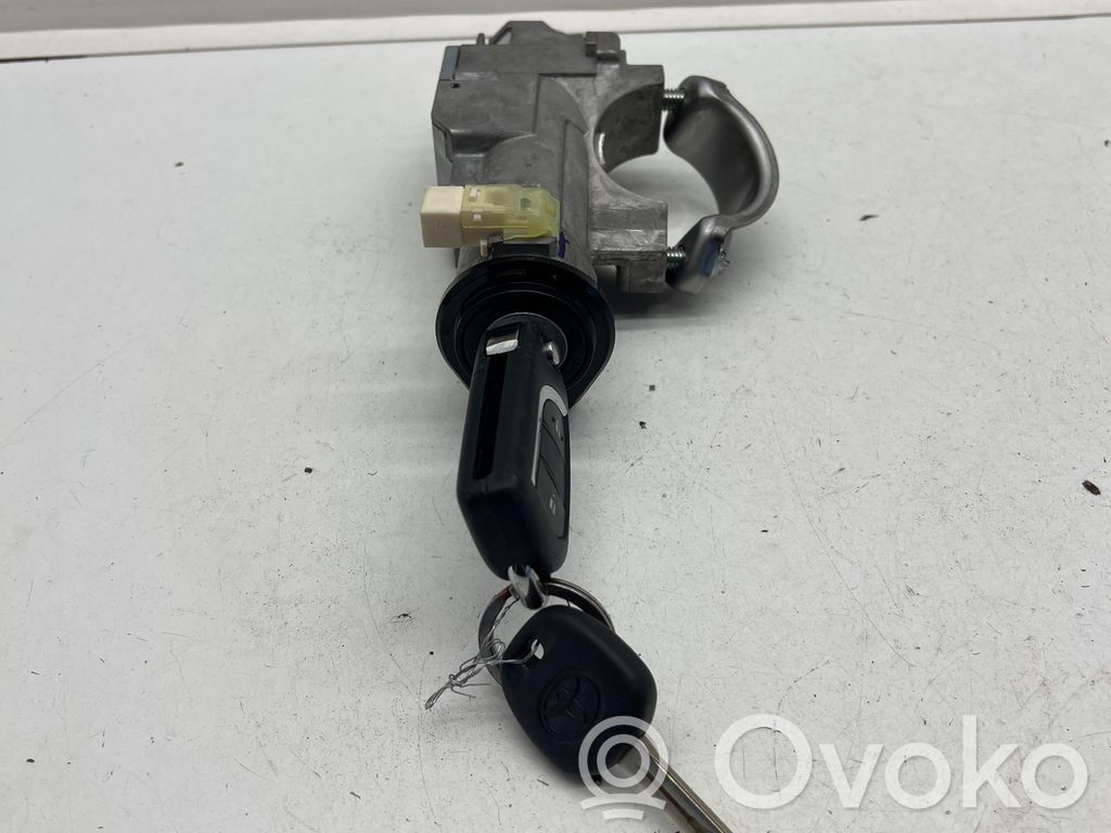 Toyota Yaris XP210 Ignition lock 