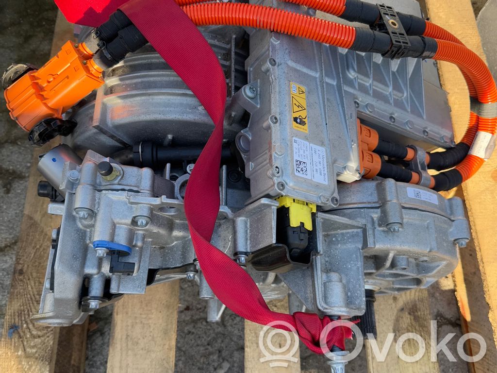 Mercedes-Benz EQA motor de coche eléctrico 