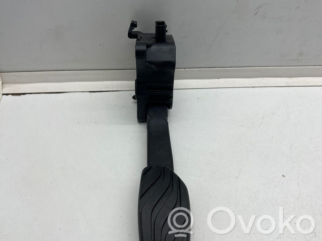 Renault Megane E-Tech Pedală accelerație 
