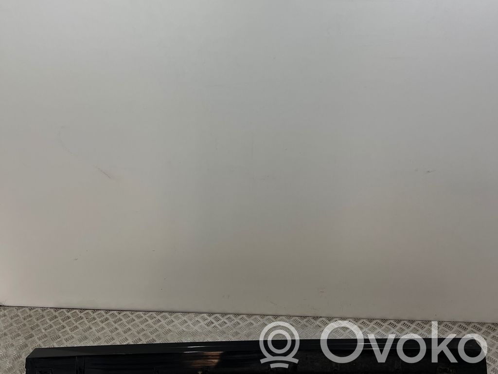 Renault Megane E-Tech Sill 