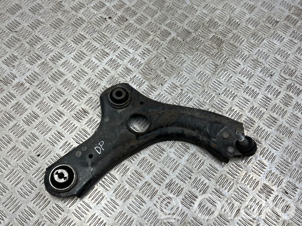 Renault Clio V Front lower control arm/wishbone 