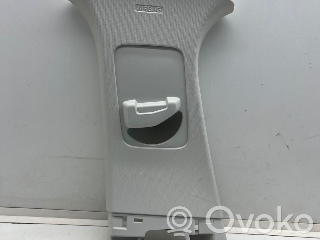 Ford Focus Pilar (B) (superior) 
