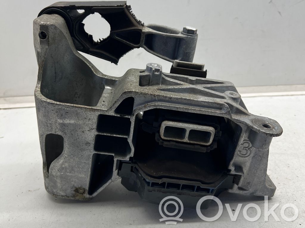 Engine mount bracket   326G90