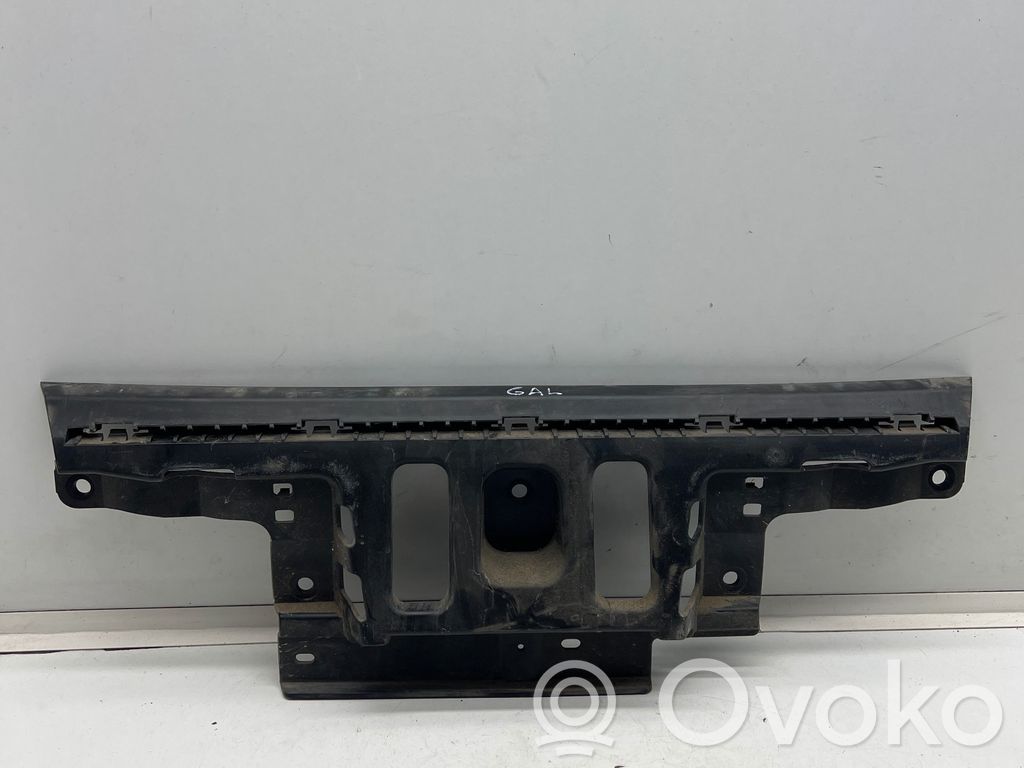 Citroen C3 Uchwyt / Mocowanie zderzaka tylnego 