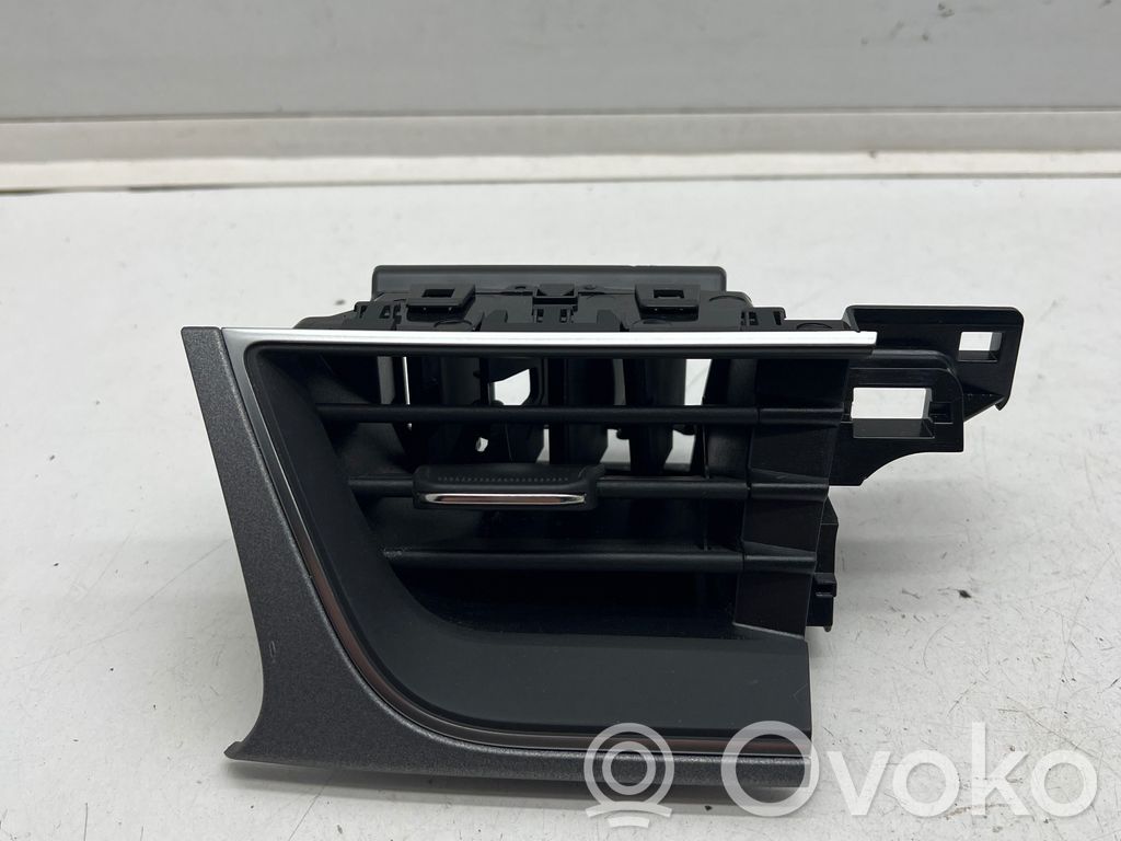 Renault Captur II Copertura griglia di ventilazione laterale cruscotto 