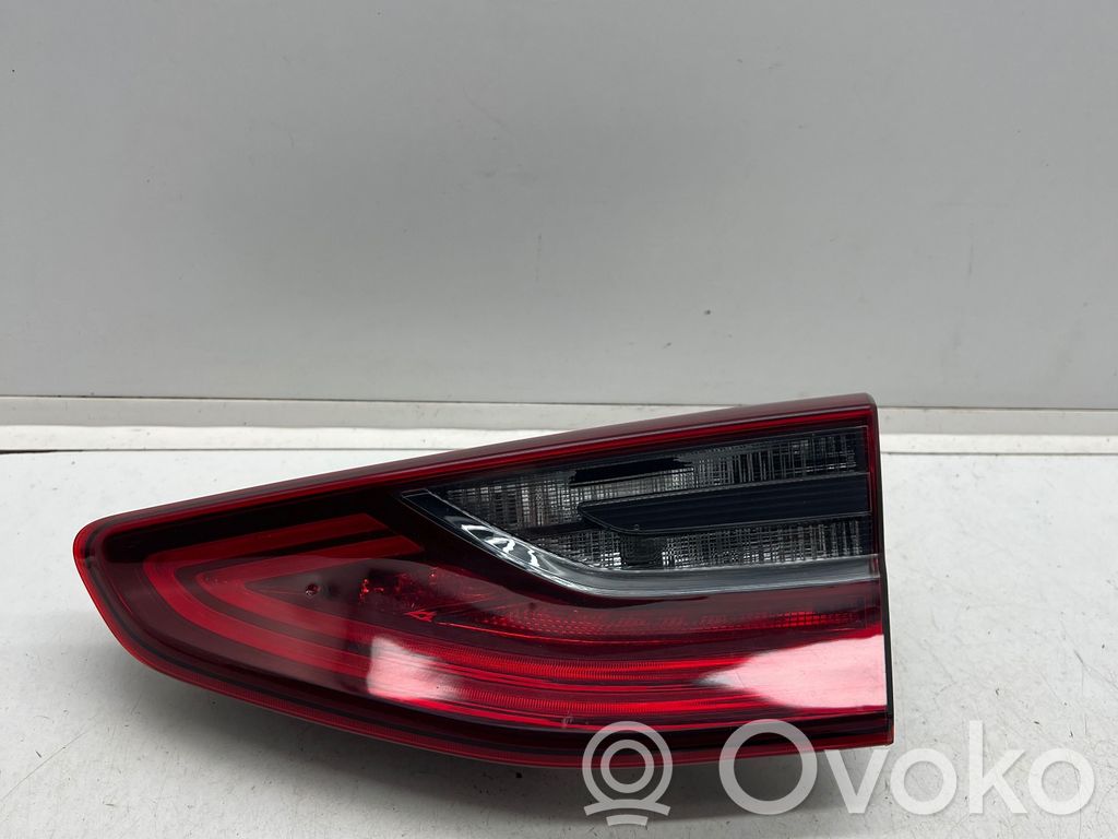 KIA Ceed Tailgate rear/tail lights 