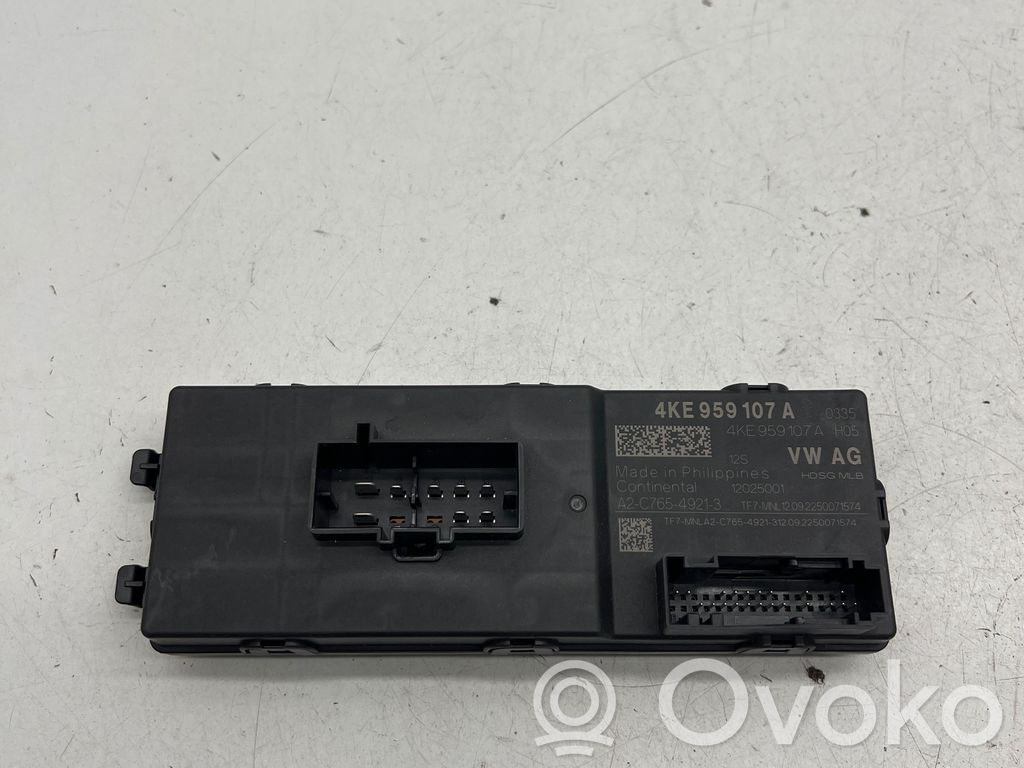 Audi Q4 Sportback e-tron Tailgate/trunk control unit/module 