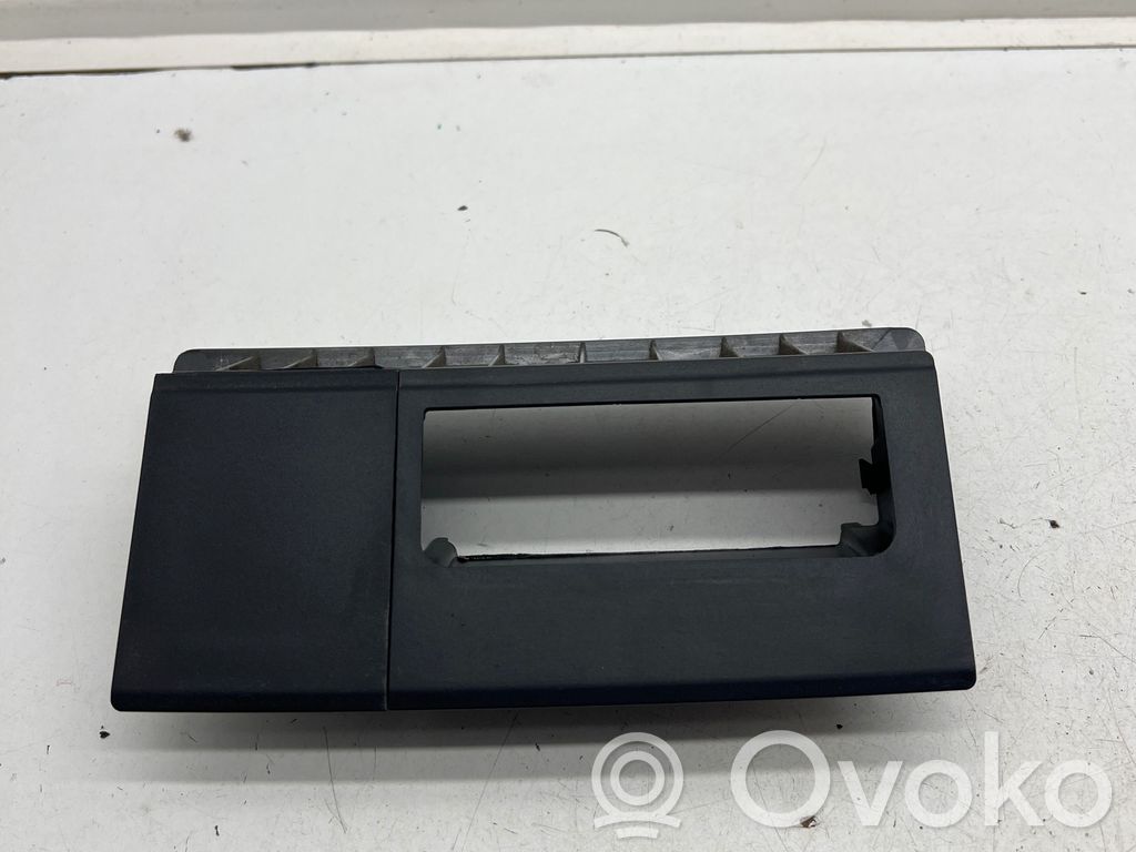 Audi Q4 Sportback e-tron Tailgate/trunk/boot exterior handle 