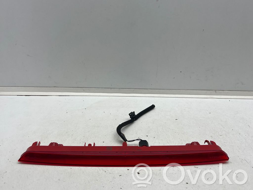 Renault Austral Third/center stoplight 