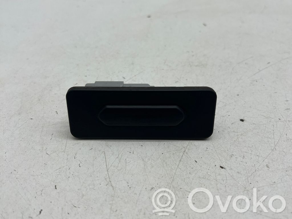 Tailgate opening switch   906069264R,A4539050501