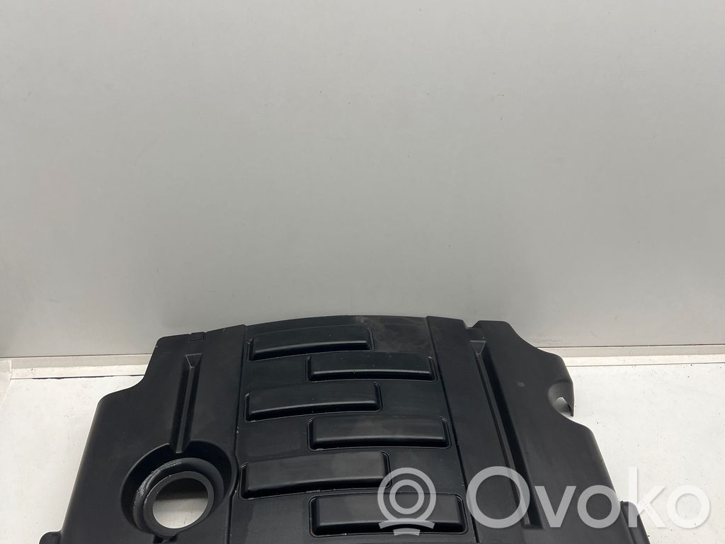 Land Rover Discovery 4 - LR4 Moottorin koppa 