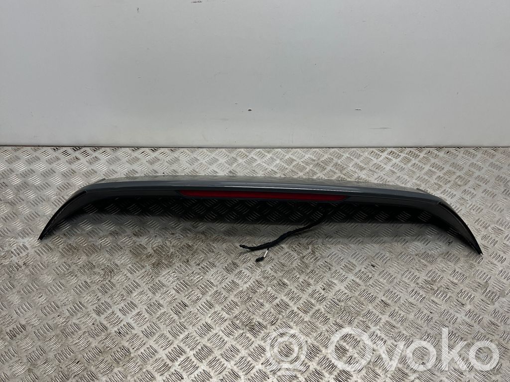 Volkswagen Golf VIII Spojler klapy tylnej / bagażnika 