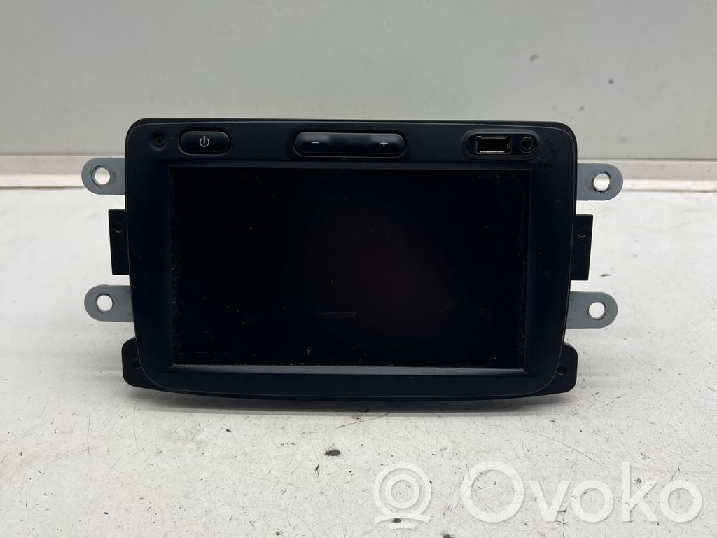 Dacia Spring Radio / CD-Player / DVD-Player / Navigation 