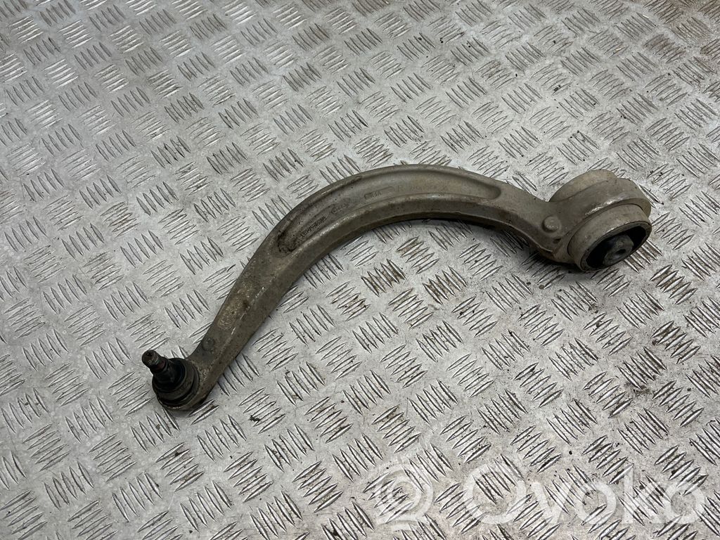 Audi A4 S4 B9 8W Etutukivarsi 