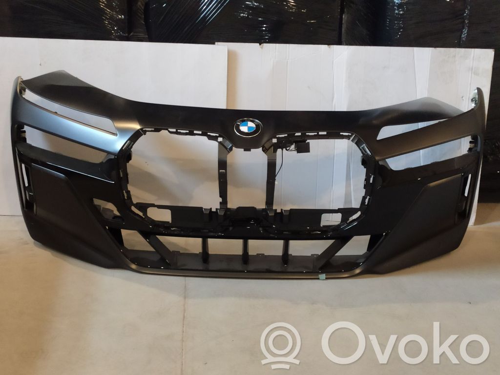 BMW 7 G70 Front bumper 