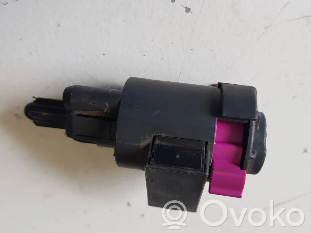 Audi A6 S6 C7 4G Brake pedal sensor switch 