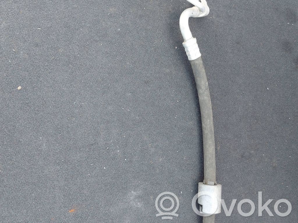 Tuyau de climatisation   9177035