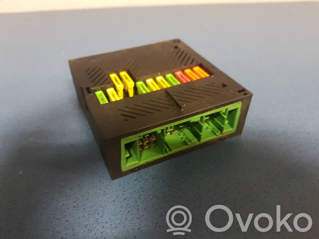 BMW 7 E65 E66 Fuse box set 