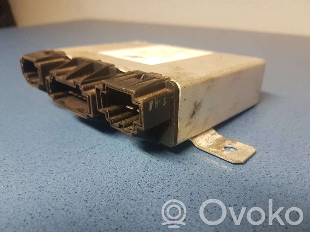 Mukavuusmoduuli   7M0941598,36810B,95VW10C909AA