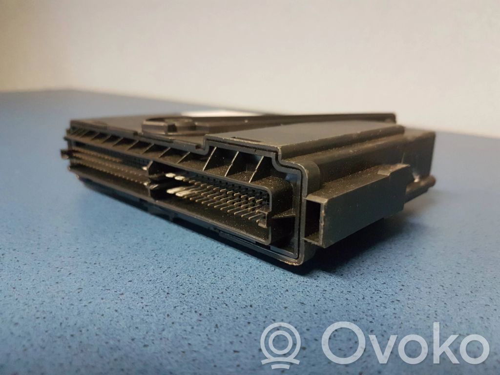Other control units/modules   330518684,13111111,5WK48664