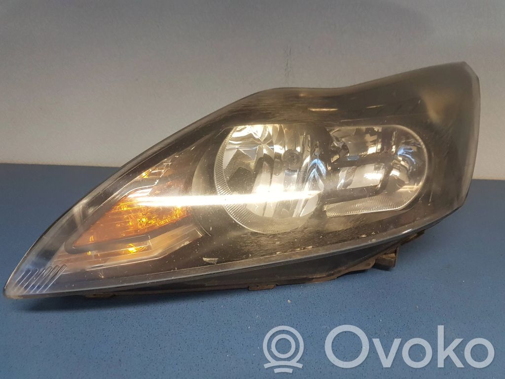 Ford Focus Headlight/headlamp 