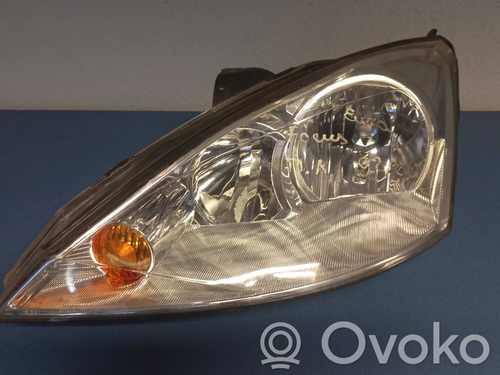Headlight/headlamp   4311152L