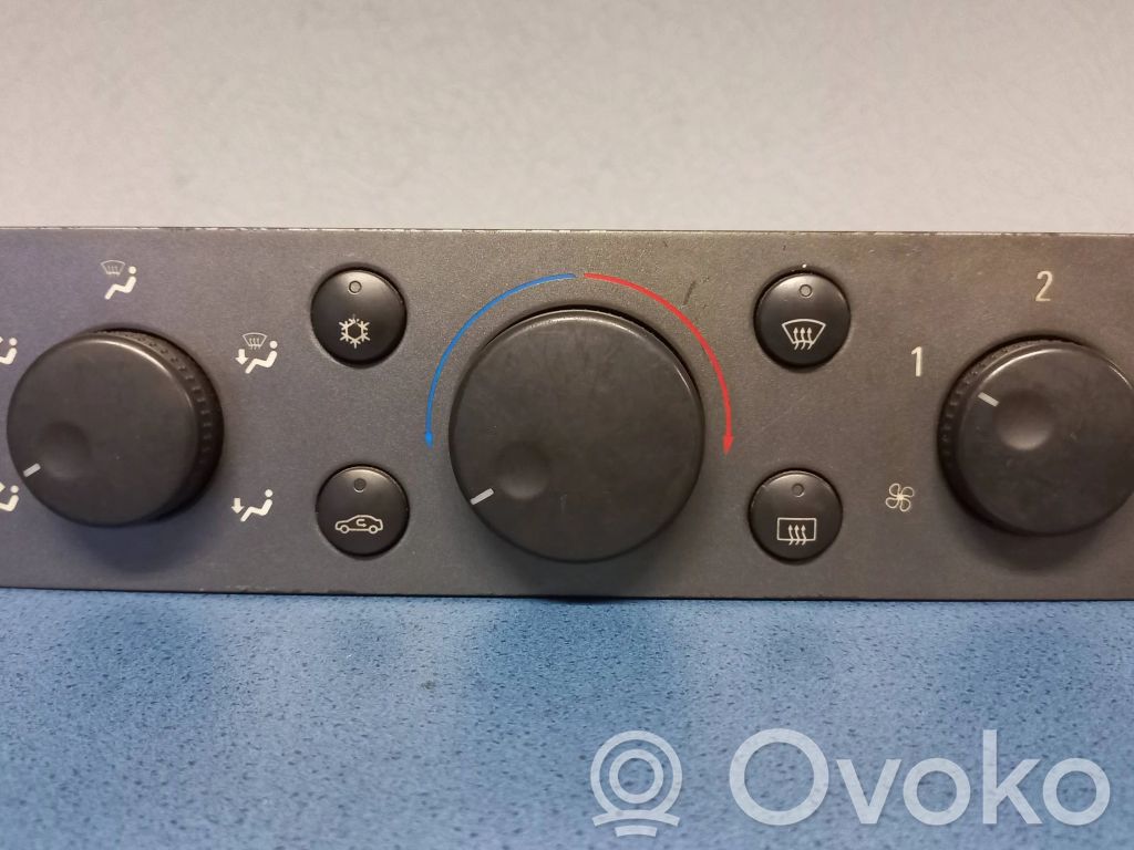 Climate control unit   MCP3200C60