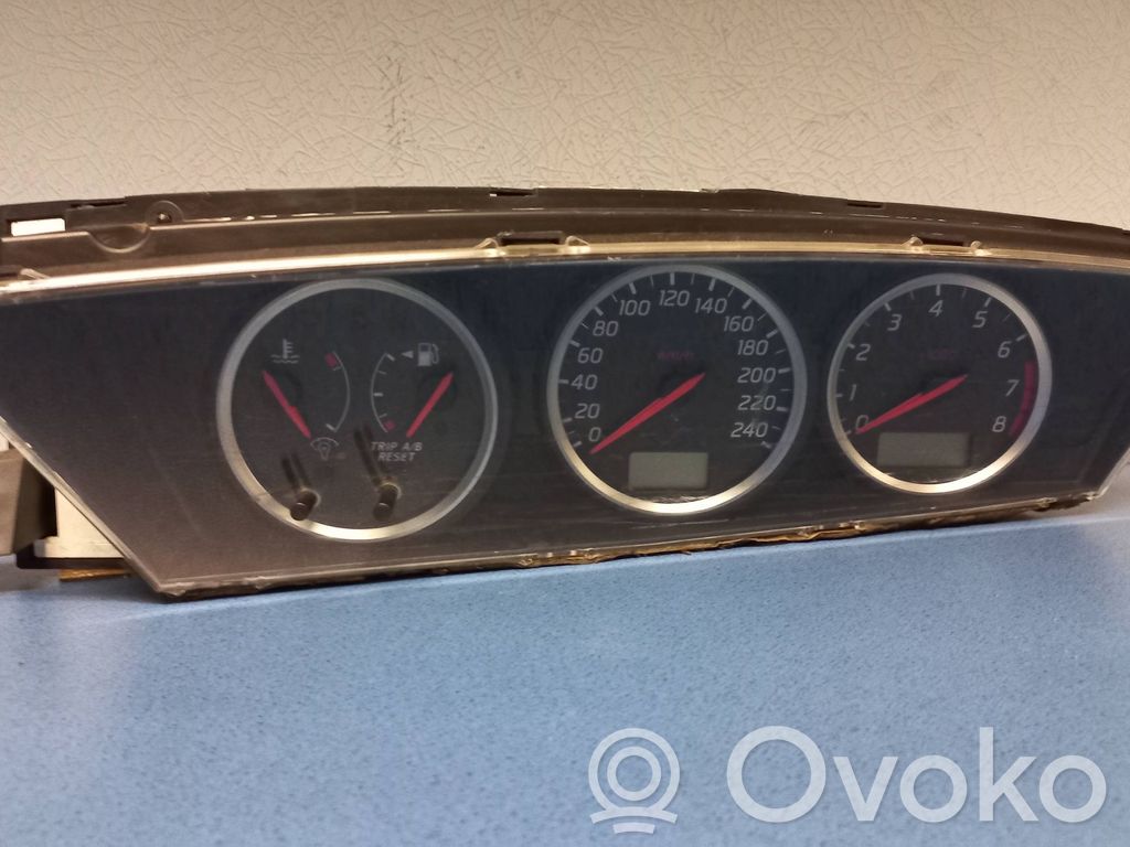 Nissan Primera Licznik / Prędkościomierz 