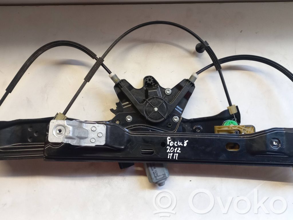 Ford Focus Alzacristalli elettrico della portiera anteriore 
