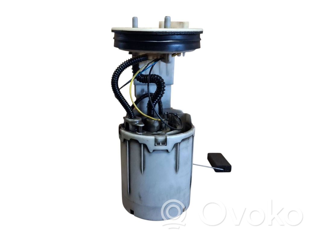 Audi A6 S6 C5 4B Bomba interna de combustible 