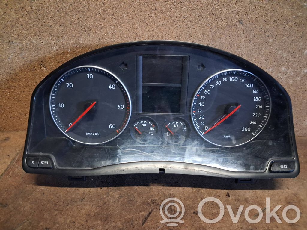 Volkswagen Golf Plus Licznik / Prędkościomierz 