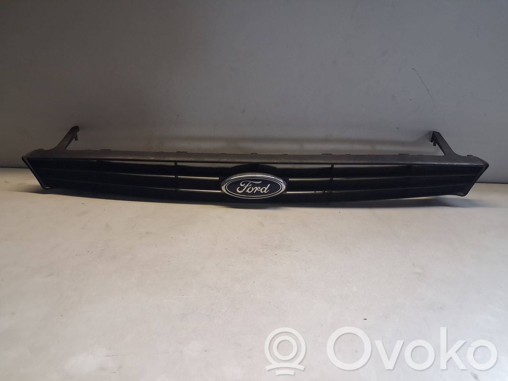 Ford Focus Front grill 