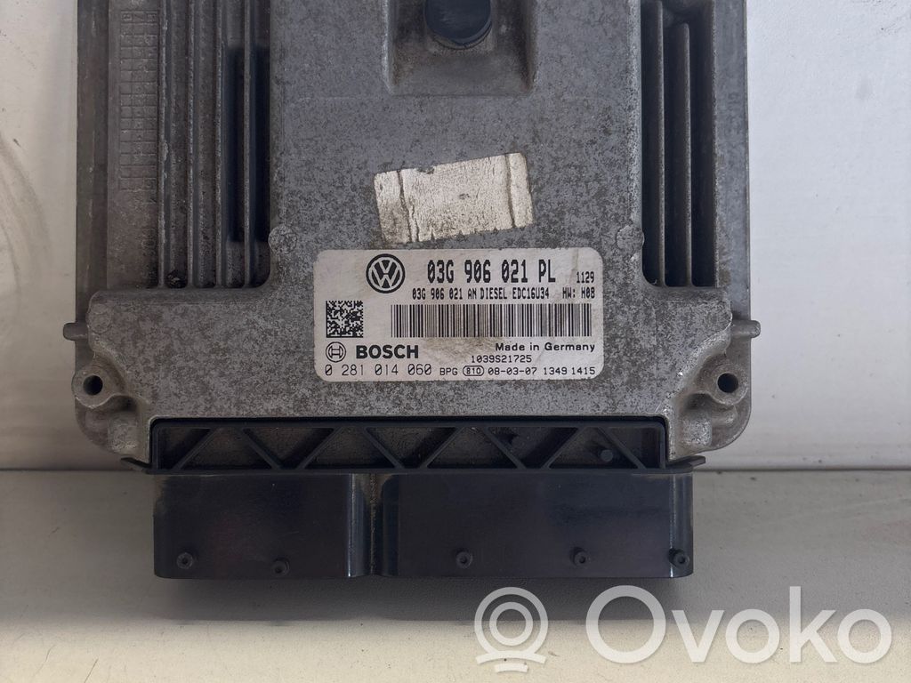 Volkswagen Golf V Engine control unit/module 