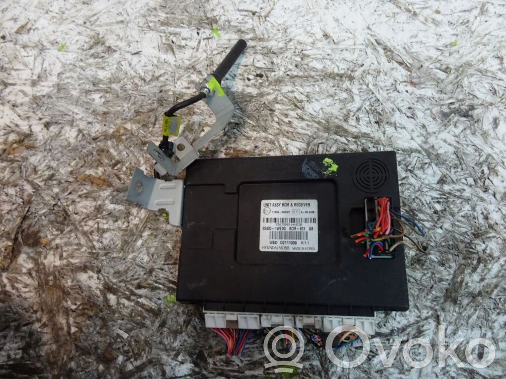 KIA Rio Engine control unit/module 