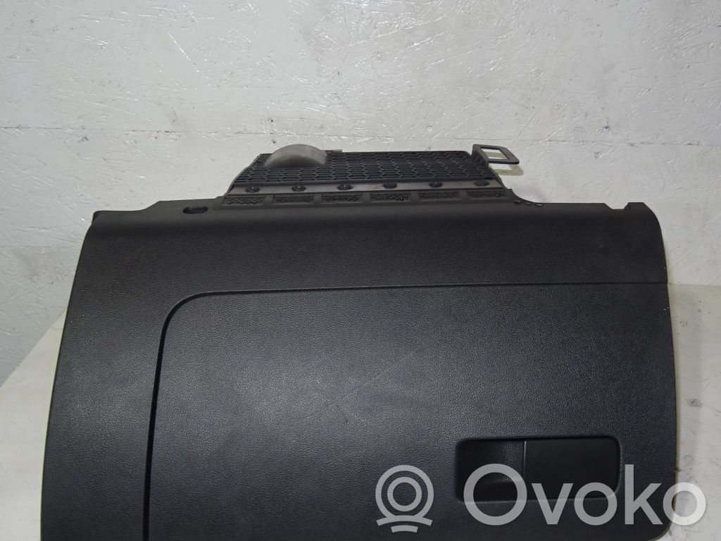 Skoda Rapid (NH) Guantera 
