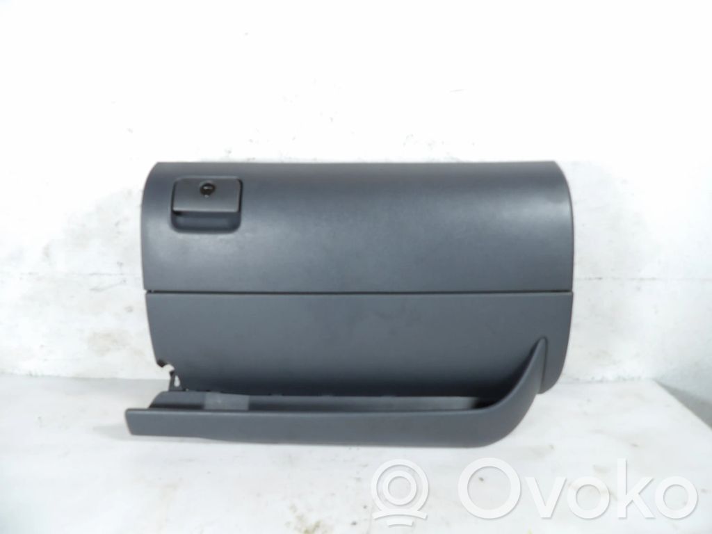 Seat Toledo II (1M) Guantera 