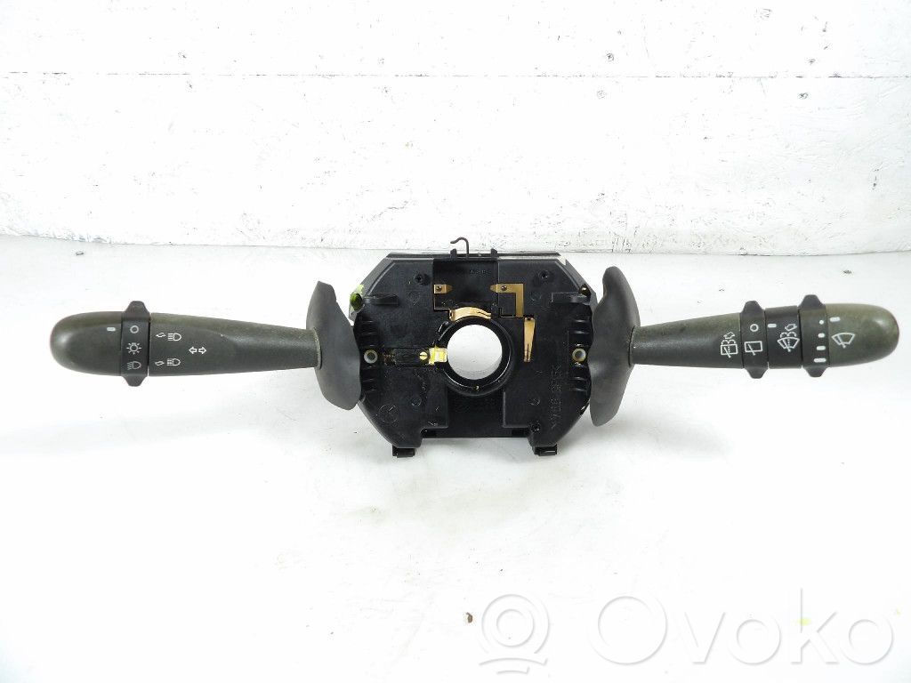 Alfa Romeo 147 Autres commutateurs / boutons / leviers 