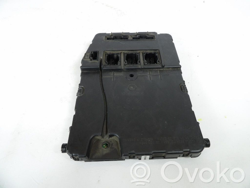 Renault Megane II Engine control unit/module 