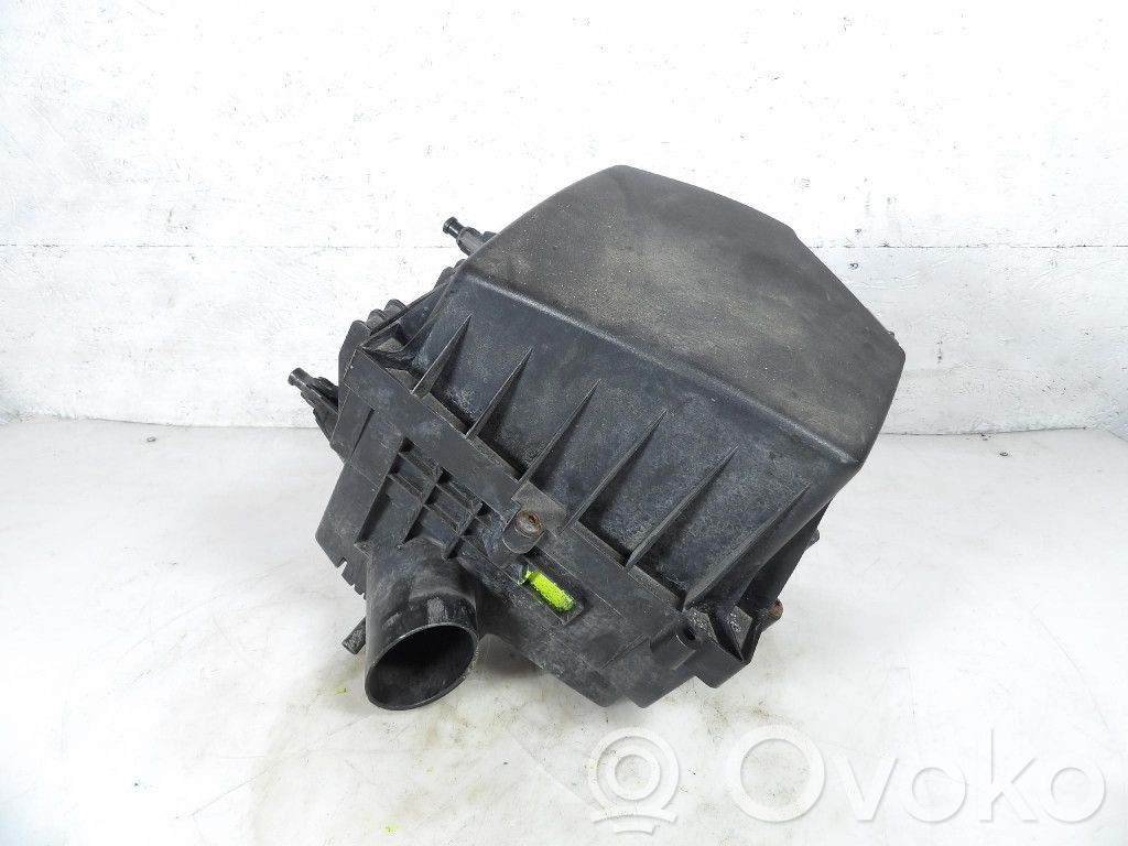 Opel Corsa E Air filter box 
