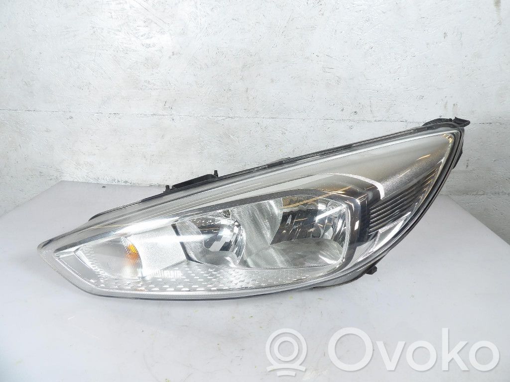 Ford Focus Scheinwerfer 