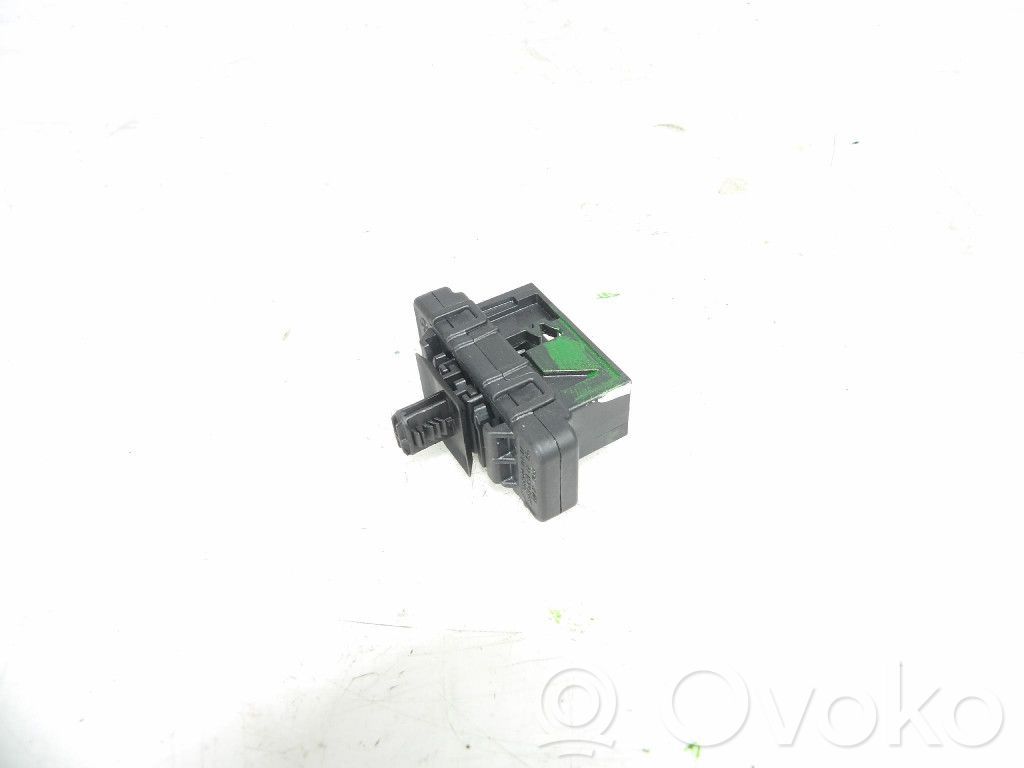Engine control unit/module   681460901,681460901